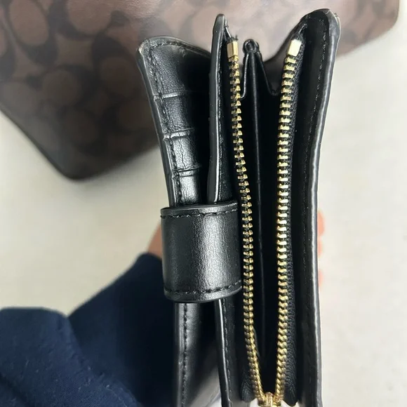 Coach Signature Brown and Black Tote with Wallet - Picture 12 of 16